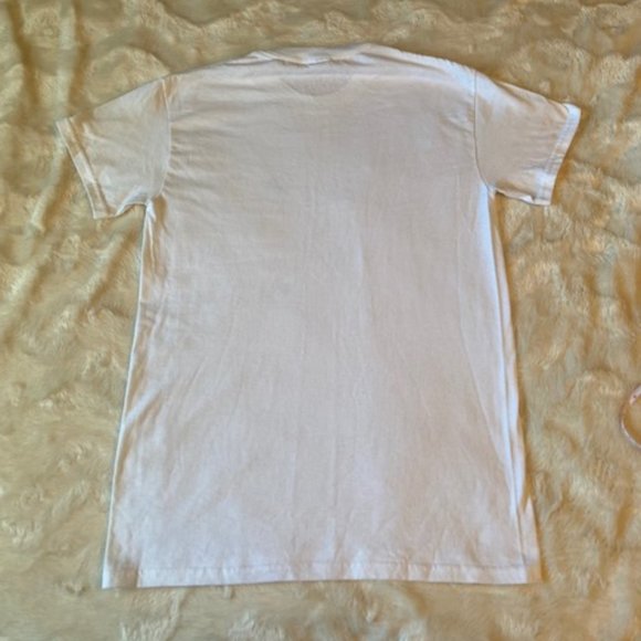 2:$30 Gildan White Crew-neck Adult t-shirt NWOT - Picture 4 of 6